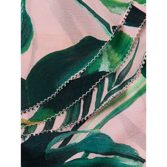 Alice + Olivia Randa Short Sleeve Ruffle Henley Top 100% Silk Size M Preowned - Picture 13 of 14